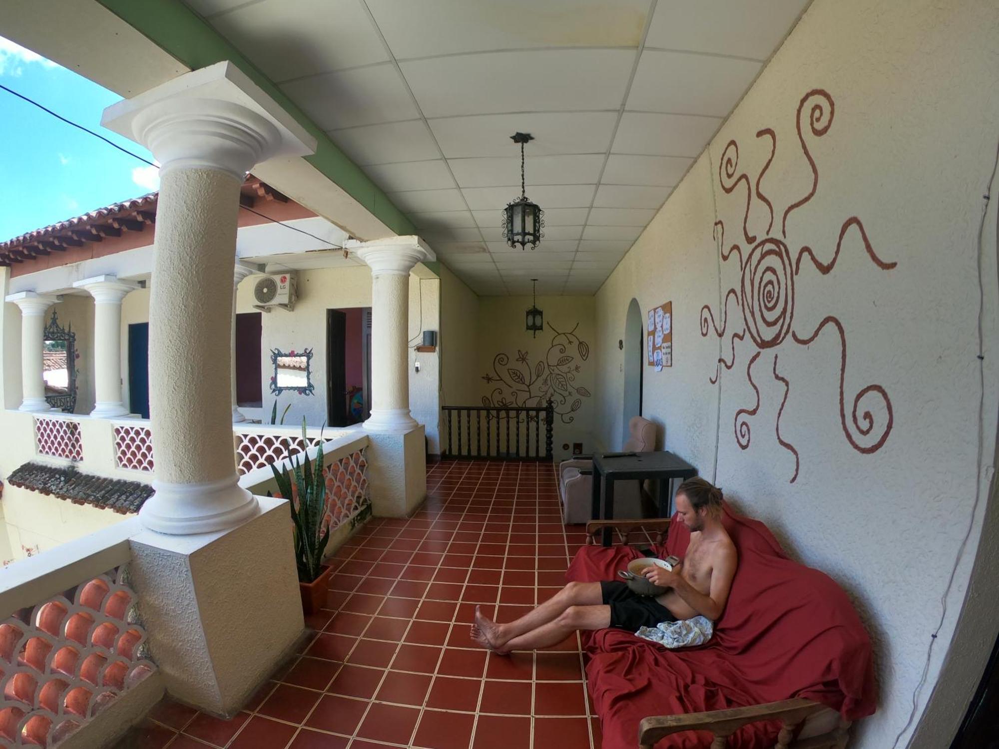 Ricks Hostel Santa Ana Ngoại thất bức ảnh